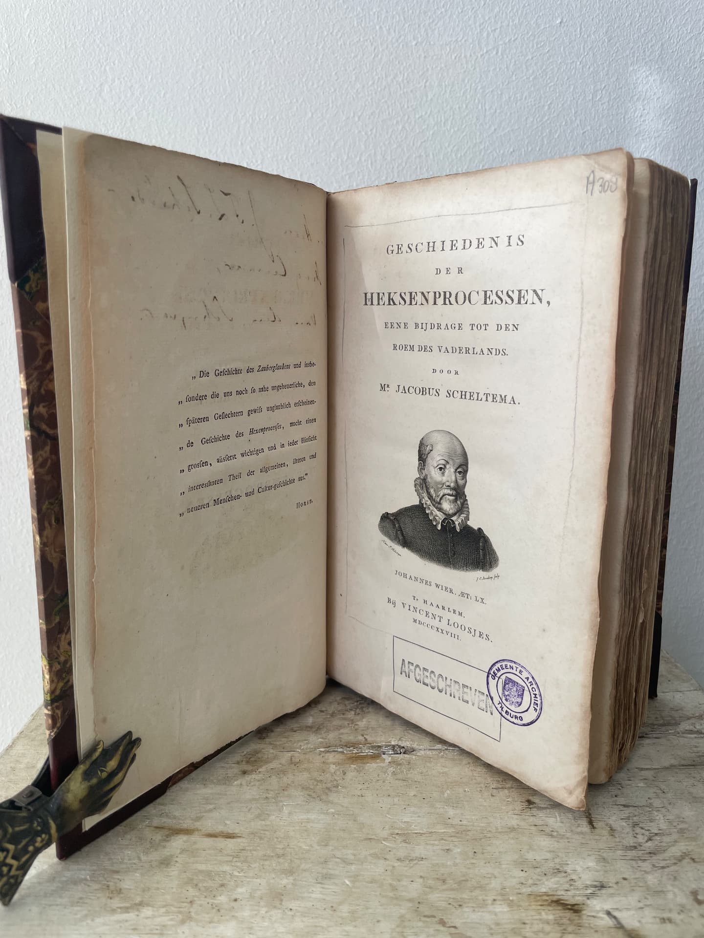 Jacobus Scheltema — Geschiedenis der Heksenprocessen (Haarlem, 1828), presentation copy